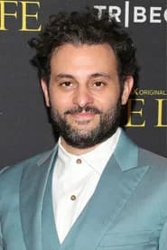 Arian Moayed profile