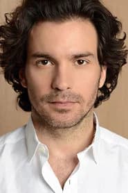Santiago Cabrera profile