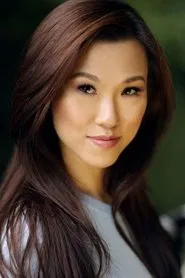 Selina Lo profile