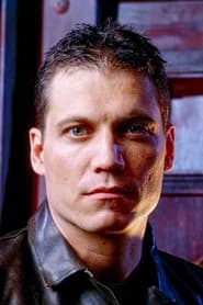 Holt McCallany profile